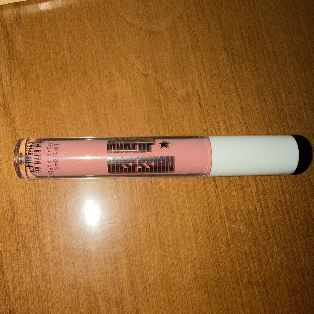 NEW Makeup Obsession Lip Gloss,‎ Resolute
